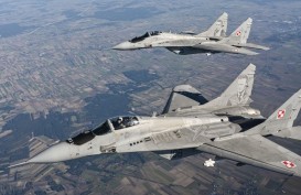Polandia Anggota NATO Pertama yang Persenjatai Ukraina dengan Jet Tempur
