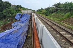 Jalur KA Bogor-Sukabumi Longsor, Menhub: Pemulihan…