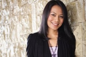 Dewi 'Dee' Lestari Happy Pajak Penulis Turun Jadi…