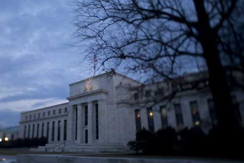 Bail Out The Fed dan Bank Besar Tahan Gempa Keuangan AS  