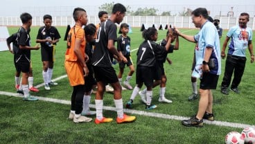 Kembangkan Sepak Bola Putri, 45 Guru Olahraga Ikuti Sesi Pelatihan Dasar di Kudus