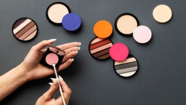KOSMETIK LOKAL: Produk Lokal Makin Dikenal