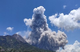 Gunung Merapi Alami 38 Gempa Guguran, Muncul Awan Panas?