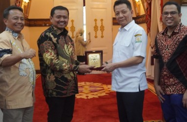 Dony Ahmad Munir Sambangi Aceh, Perkuat Hubungan Lewat Haul Cut Nyak Dhien