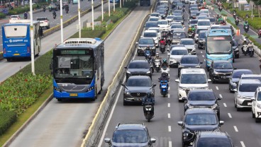 TransJakarta Alihkan Sejumlah Rute Imbas Demo di Patung Kuda Hari Ini