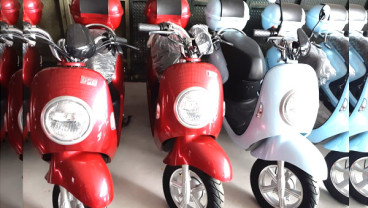 Nggak Perlu Pakai Subsidi Rp7 Juta, 9 Motor Listrik Ini sudah Dijual Murah Meriah