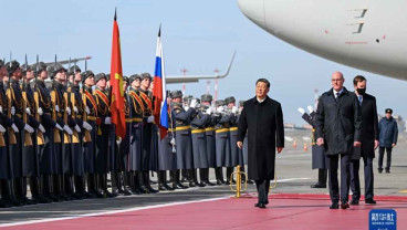 Detik-detik Presiden Xi Jinping Tiba di Moscow, Disambut Bak Tamu Agung