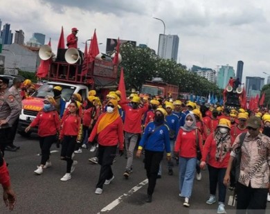 Dinamika Pengesahan Perppu Cipta Kerja, PKS Walk Out Hingga Mikrofon Mati Saat Interupsi Demokrat