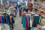Stop Impor Ilegal Pakaian Bekas, Pemerintah Bakal Gusur Pedagang Pasar Senen?