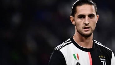 Bicara Soal Tuduhan Handsball, Rabiot Sebut Sepak Bola di Italia Layaknya Agama