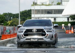Toyota HiLux Pimpin Segmen Double Cabin per Februari 2023