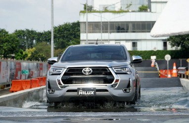 Toyota HiLux Pimpin Segmen Double Cabin per Februari 2023