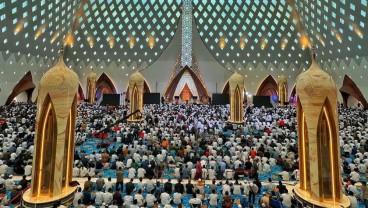 Masjid Raya Al Jabbar Dibuka Kembali, Ini Tata Tertib yang Wajib Ditaati