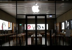 Mati-matian Apple Berkelit dari Badai PHK