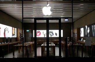 Mati-matian Apple Berkelit dari Badai PHK