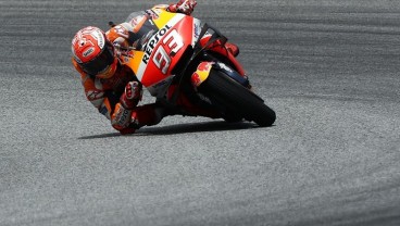 Marc Marquez Pasrah Dijatuhi Hukuman Akibat Menabrak Oliveira