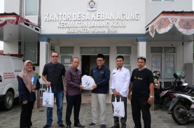 Bukit Asam Bagikan 10.000 Paket Sembako di Muara Enim…