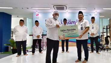 Jamkrindo Bagikan 7.937 paket sembako dan Santunan di Berbagai Daerah