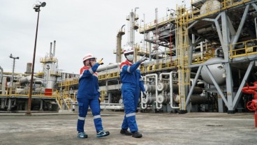 Breaking News: Kilang Pertamina di Dumai Kebakaran!