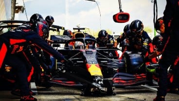 Hasil F1 GP Australia: Verstappen Juara, Ferrari Nyungsep