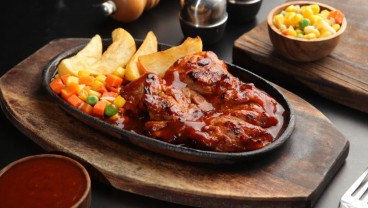 Waroeng Steak & Shake Luncurkan Menu dengan Saus Barbeque yang Spesial