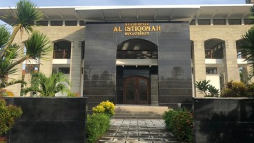 Melirik Al Istiqomah, Masjid Besar yang Dibangun Susi Pudjiastuti di Pangandaran