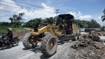 Jelang Lebaran, Pemprov Riau Perbaiki Jalan Lintas Kampar-Rohul