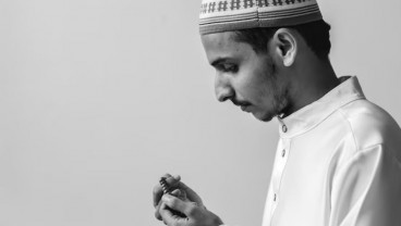 Doa untuk Kedua Orang Tua yang Wajib Kamu Baca Setelah Sholat