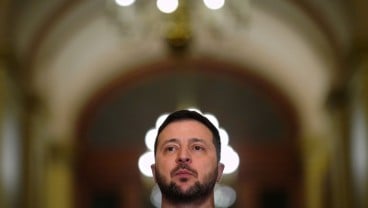 Siapkan Perlawanan, Zelensky Kecam Perlakuan Rusia atas Muslim Krimea