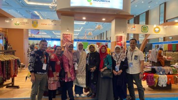 Siap Tembus Pasar Global, Pupuk Kaltim Fasilitasi Dua Batik Binaan di Inacraft 2023