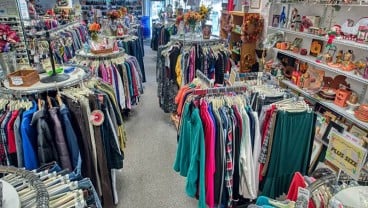 Opini: Hapus Thrifting, Bangkitkan Industri Tekstil RI