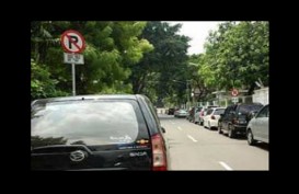 Dishub DKI Kaji Penerapan Sanksi bagi Pemilik Mobil yang Tak Punya Garasi