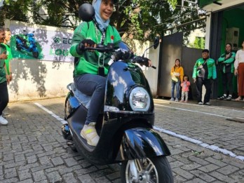 Bantu Ojek Online, ECGO Beri Diskon Pembelian Motor Listrik Rp7 Juta
