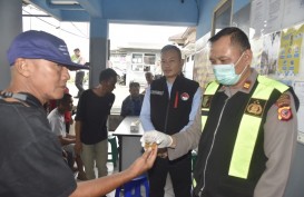 Antisipasi Kecelakaan Saat Mudik, Sopir Angkutan di Kabupaten Cirebon Jalani Tes Urine