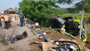 Kepolisian Sebut 3 Kemungkinan Penyebab Tabrakan Beruntun di Tol Semarang-Solo