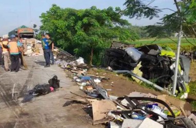 Kepolisian Sebut 3 Kemungkinan Penyebab Tabrakan Beruntun di Tol Semarang-Solo