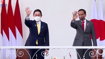 Kronologi PM Jepang Fumio Kishida Dilempar Bom Asap