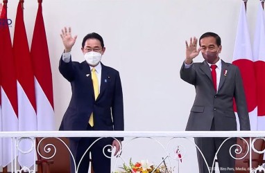 Kronologi PM Jepang Fumio Kishida Dilempar Bom Asap