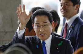 Kronologi dan Kondisi Terbaru PM Jepang Fumio Kishida Usai Dilempar Bom Asap