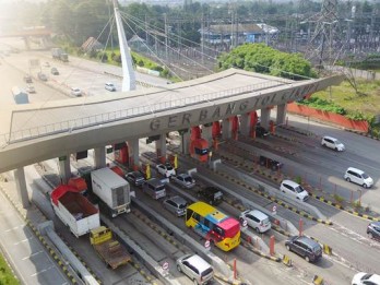 H-7 Lebaran, 690.962 Kendaraan Melintas di Jalan Tol Tangerang-Merak