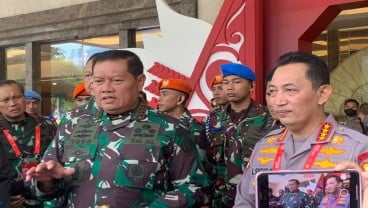 Panglima TNI Instruksikan Operasi Militer dan Bantuan Tempur Maksimal di Papua!