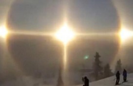 Viral Fenomena Sundogs Membuat Adanya Tiga Matahari, Ini Penjelasannya