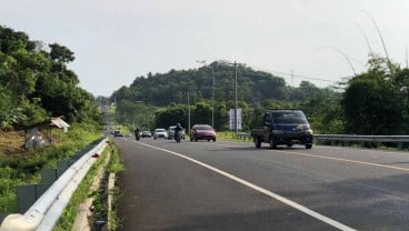 Pemudik Mulai Berdatangan, Jalan Lingkar Timur Kuningan Minim Penerangan