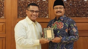 Yayasan Muslim Sinarmas Wakaf Alquran ke Masjid dan Musala di Pasuruan