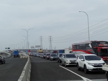 Jasa Marga Mulai Rekayasa One Way di Jalan Tol Semarang