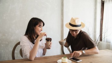 5 Topik Pembicaraan PDKT ala Soft Boy, Anti Awkward!