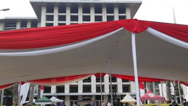 Jelang Sidang Isbat, Intip Persiapan Salat Idulfitri di Masjid Istiqlal