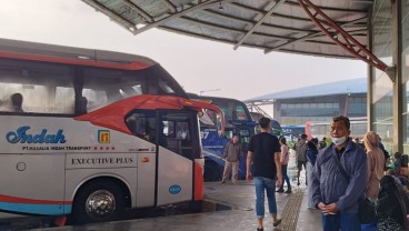 H-2 Lebaran, 20.000 Pemudik Berangkat dari Terminal Pulo Gebang