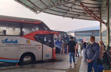 Puncak Mudik di Terminal Pulo Gebang Diprediksi Terjadi Hari ini