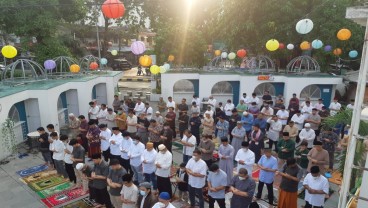 Suasana Salat Id Muhammadiyah di Masjid Raya Al-Isra Jakbar